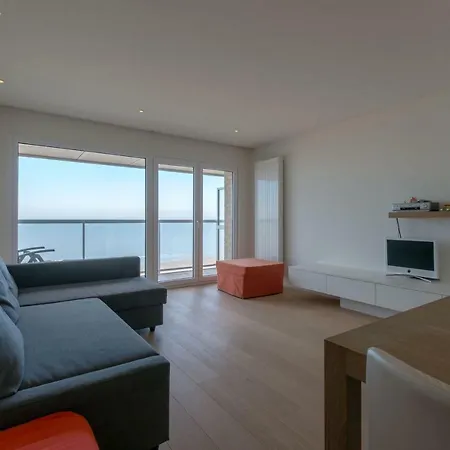 Sea View *